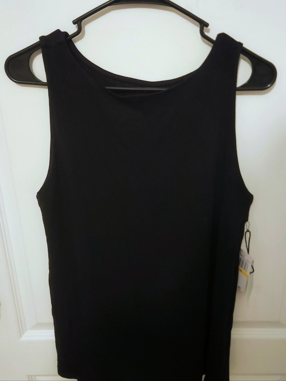 Cupio Women's Black Sleeveless Tank Top